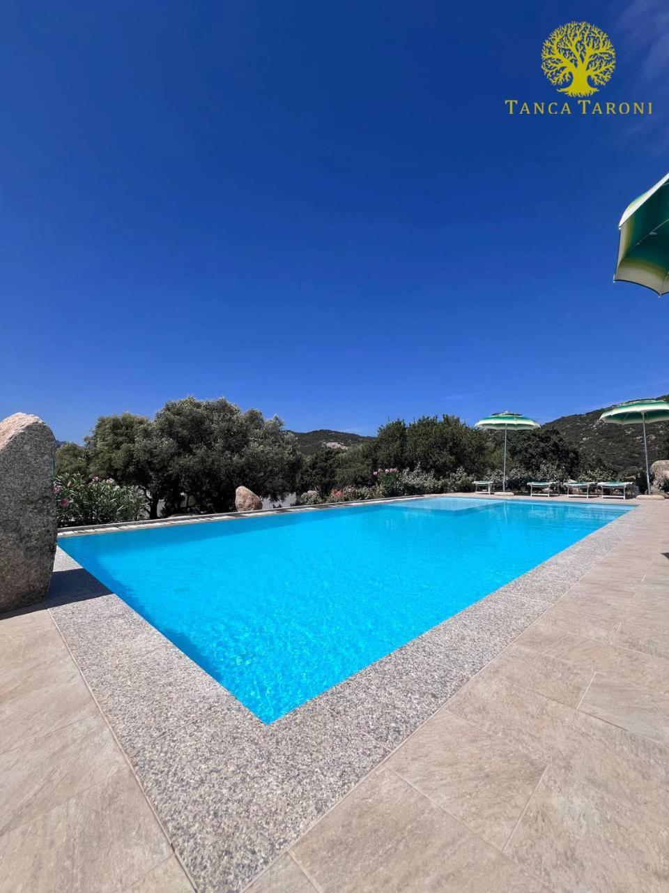 Agriturismo Bed And Breakfast Tanca Taroni 텔티 외부 사진