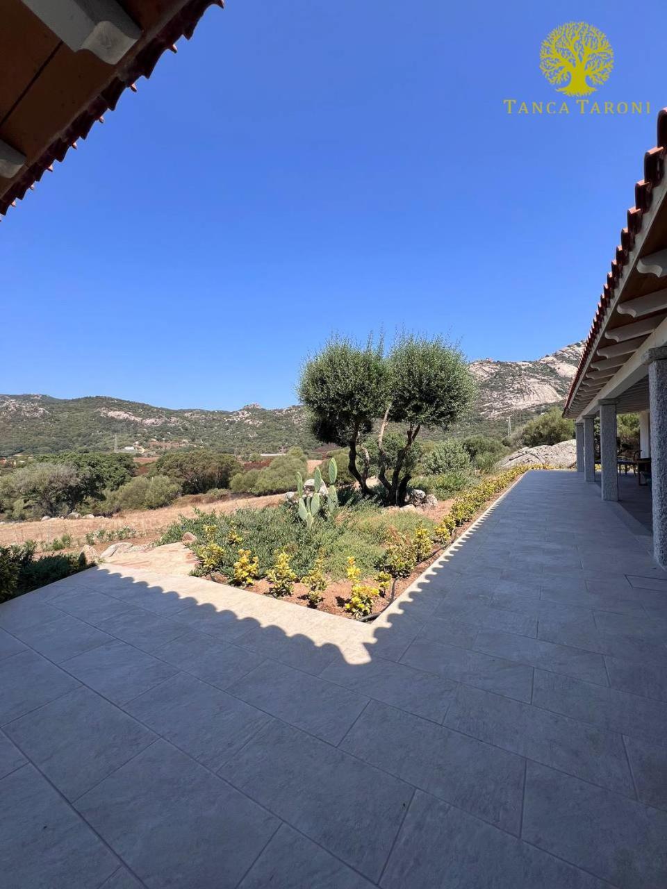 Agriturismo Bed And Breakfast Tanca Taroni 텔티 외부 사진