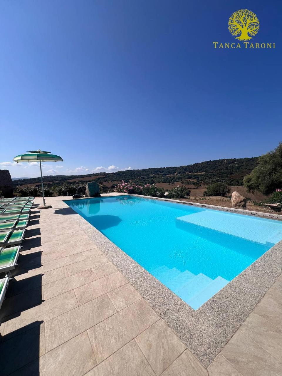 Agriturismo Bed And Breakfast Tanca Taroni 텔티 외부 사진